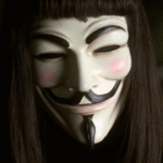 『v-フォー-ヴェンデッタ』の-a+-エンディングは依然として衝撃的ですが、監督がその難しさを説明するのを聞くとさらに感動的になります