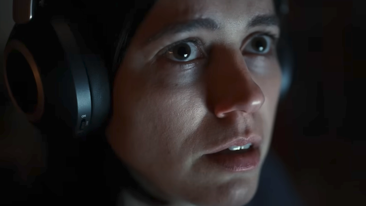 アンダートーンは映画をより恐ろしい効果にするために素晴らしいディテールを使用しました