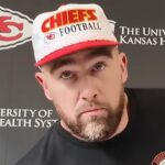 「37歳のウォッシュte」。トラビス・ケルシーが新契約金を受け取っていると知り、nflファンは信じられない